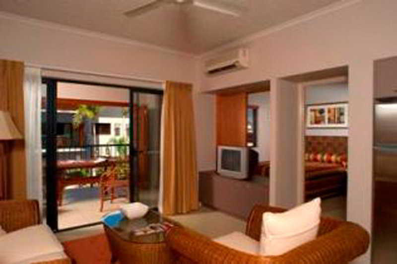 Southern Cross Atrium Apartments Cairns Exterior photo