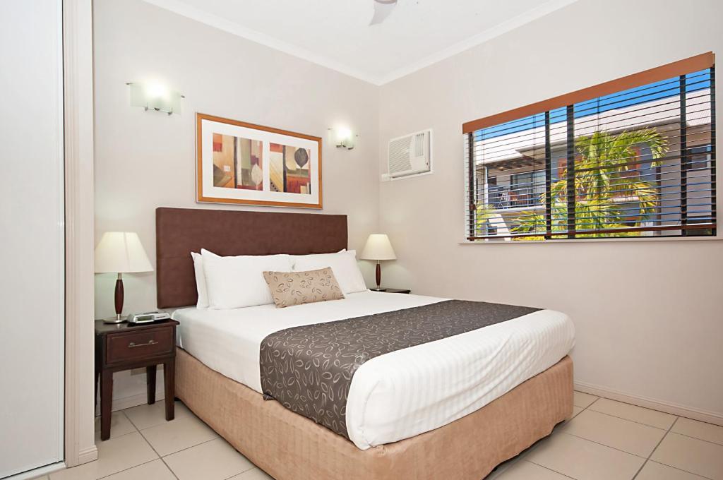 Southern Cross Atrium Apartments Cairns Room photo